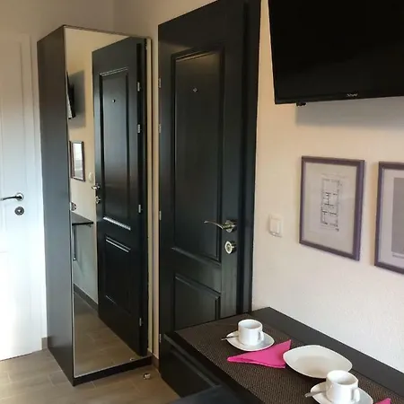 桑属阿尔巴公寓 斯普利特