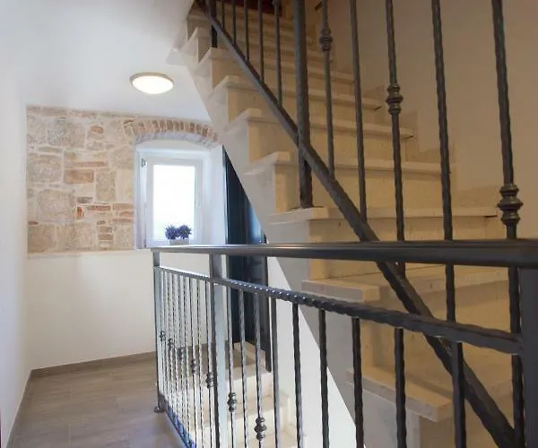 Morus Alba Апартаменты